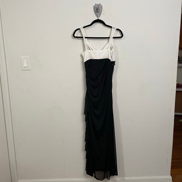 Betsy & Adam by Linda Bernell 8 black white prom dress bead ruche classic formal - Picture 6 of 8
